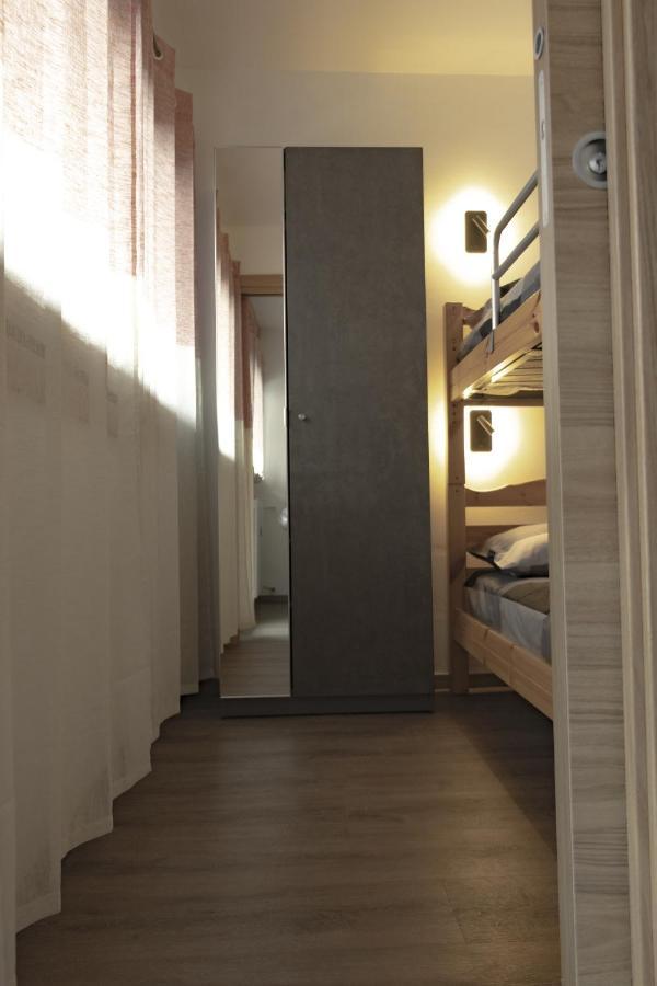 ברויל-קרוויניה Complesso I Dadi - Condominio Cielo Alto מראה חיצוני תמונה